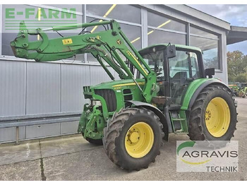 Traktors JOHN DEERE 6330