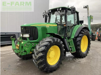 Traktors JOHN DEERE 6920