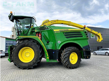 Lopbarības kombains JOHN DEERE 8500