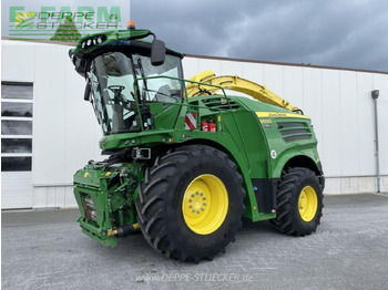 Lopbarības kombains JOHN DEERE 8500
