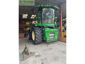 Lopbarības kombains JOHN DEERE 8600