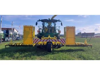 Lopbarības kombains John Deere 8600i: foto 2