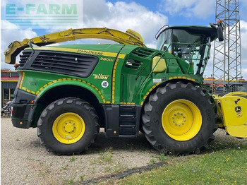 Lopbarības kombains JOHN DEERE