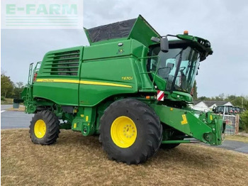 Labības kombains JOHN DEERE T670