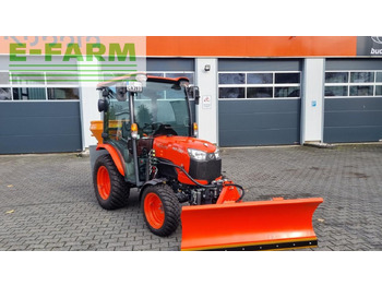 Traktors KUBOTA