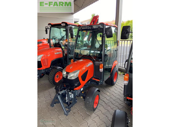 Traktors KUBOTA