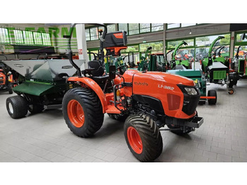 Traktors KUBOTA