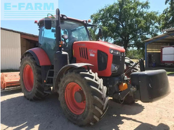 Traktors KUBOTA