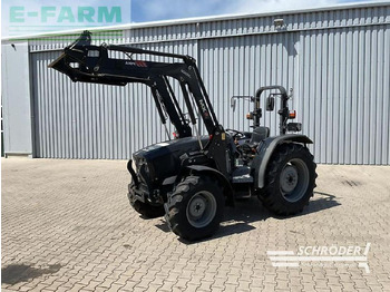 Traktors LAMBORGHINI