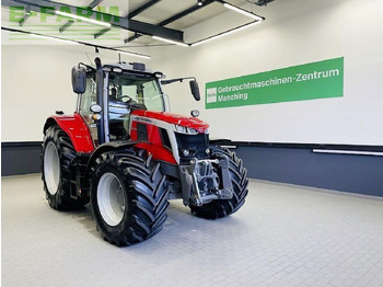 Traktors MASSEY FERGUSON 100 series