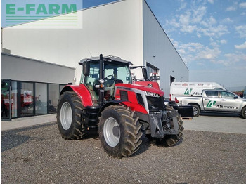 Traktors MASSEY FERGUSON 100 series