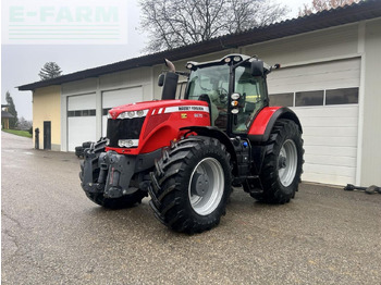 Traktors MASSEY FERGUSON 8670