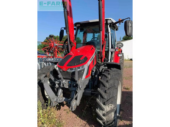 Traktors MASSEY FERGUSON 100 series