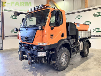 Traktors MERCEDES-BENZ