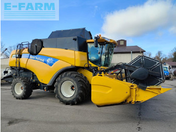 Labības kombains NEW HOLLAND CX series