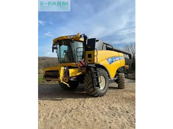 Labības kombains NEW HOLLAND CX series