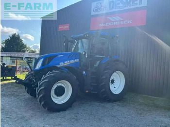 Traktors NEW HOLLAND T6
