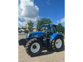 Traktors NEW HOLLAND T6070