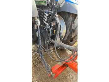 Traktors New Holland t6.125 electrocommand t4b: foto 3