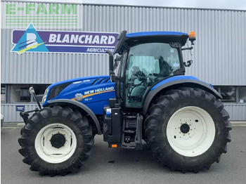 Traktors NEW HOLLAND T6