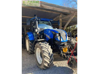 Traktors NEW HOLLAND T6