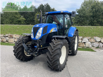 Traktors NEW HOLLAND T6000