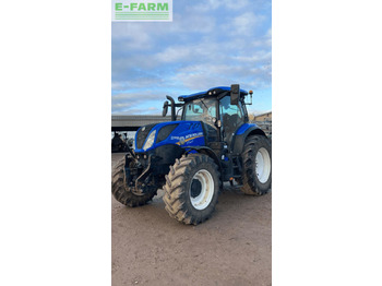 Traktors NEW HOLLAND T7