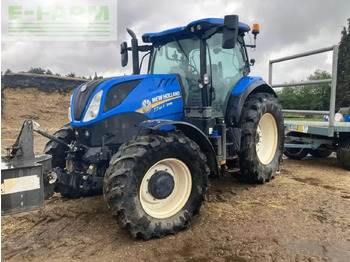 Traktors NEW HOLLAND T7