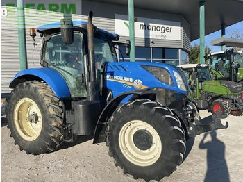 Traktors NEW HOLLAND T7.210