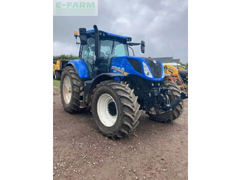 Traktors NEW HOLLAND T7