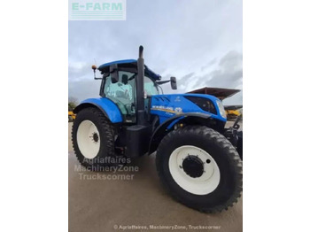 Traktors NEW HOLLAND T7.230