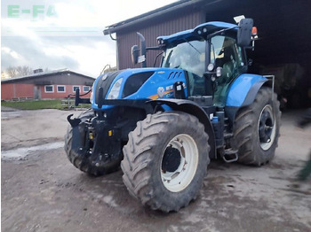 Traktors NEW HOLLAND T7.230