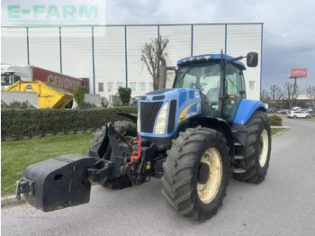 Traktors NEW HOLLAND T8040