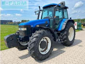 Traktors NEW HOLLAND TM