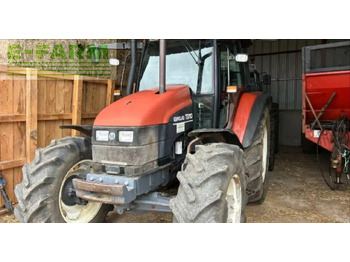 Traktors NEW HOLLAND TS