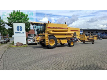 Labības kombains NEW HOLLAND TX34