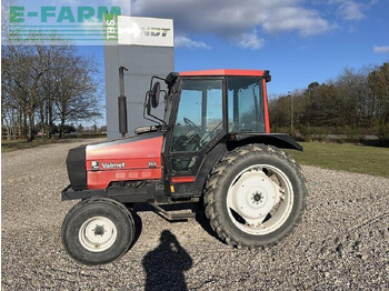 Traktors VALMET