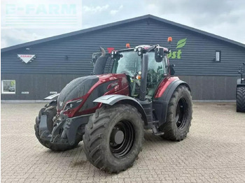 Traktors VALTRA