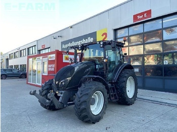 Traktors VALTRA A114