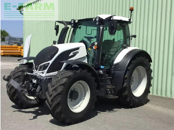 Traktors VALTRA N174