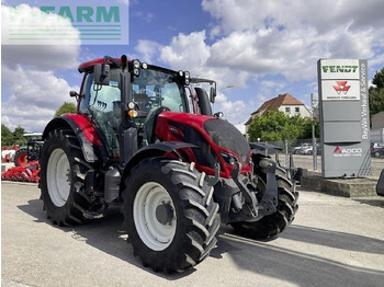 Traktors VALTRA N154