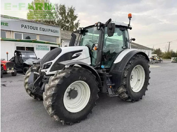 Traktors VALTRA N174