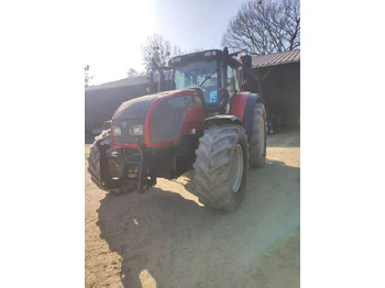 Traktors VALTRA T162