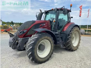 Traktors VALTRA T194