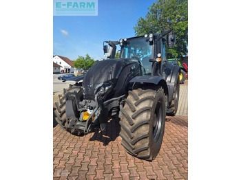 Traktors VALTRA T-series