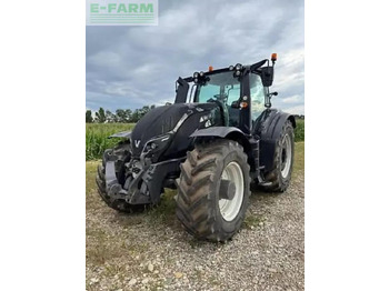 Traktors VALTRA T254