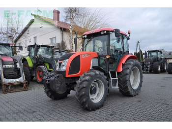 Traktors ZETOR