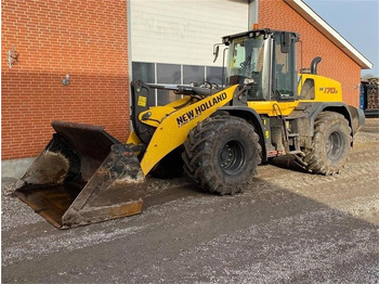 Riteņu iekrāvējs New Holland W170D: foto 4