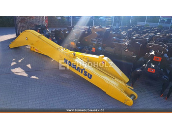 Strēle KOMATSU