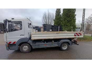 Kravas automašīna pašizgāzējs MERCEDES-BENZ Atego 821